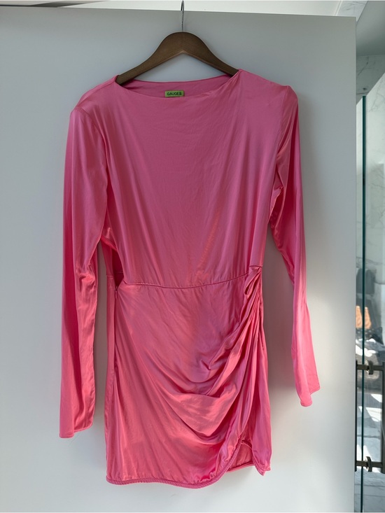 Gauge81 Dresses & Skirts - Gauge81 Vibrant Pink Long-Sleeve Midi Dress